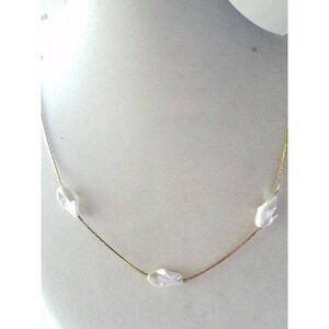 Vintage Gold tone faux pearl necklace. Korea.‎